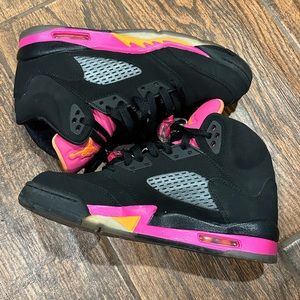 Air Jordans 5 retro. Grade school 5.5 y